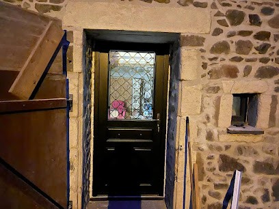 AQUILA, Menuisier à Estivareilles