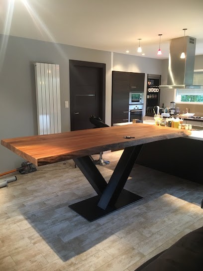 Menuisier Ebéniste Pires Carlos, Menuisier à Coupiac