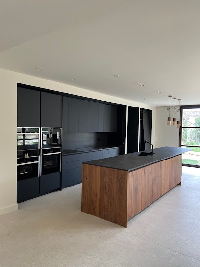 Bois Et Tradition, Menuisier à Arles