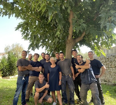 Menuiserie Ebenisterie Agencement AROLE SARL SOUBEIRAN, Menuisier à Uchaud