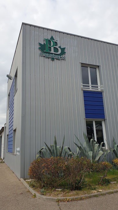 Plasticbois, Menuisier à Arles