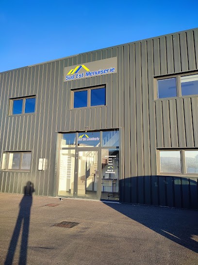 Sud Est Menuiserie, Menuisier aux Arcs