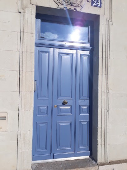 Menuiserie Menuau, Menuisier à Gennes