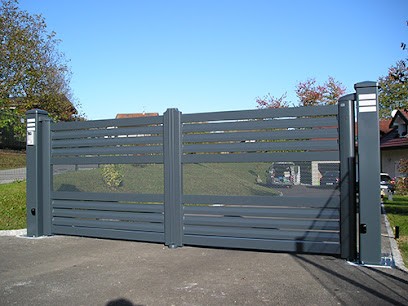 FERMETURE GOURDIN, Charpentier à Nouzonville