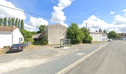 Morisson Benoît, Menuisier à Champdolent