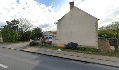 Fromentin Menuiserie, Charpentier à Saint-Denis-de-l'Hôtel