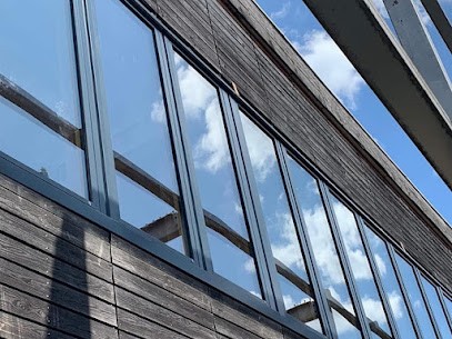 FRP, Menuisier à Ludres