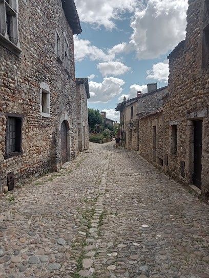 JS Menuiserie, Menuisier à Pérouges