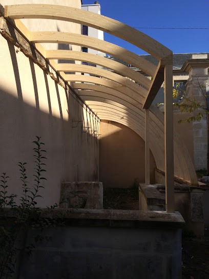 Daniau Et Associes, Charpentier à Mignaloux-Beauvoir