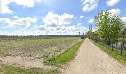 SARL AMG, Menuisier à Soussans