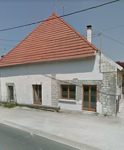 LILIAN GOUGET, Menuisier à Ounans