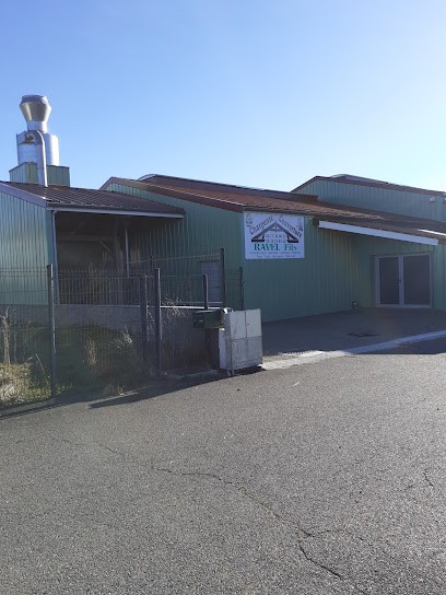 Ravel Fils Charpentes-Couvertures, Charpentier à Jonzieux