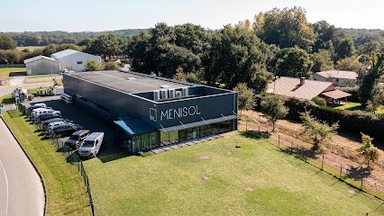 Menisol, Menuisier à Orx