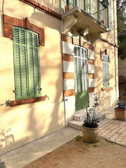 SOCIÉTÉ MARAVAL - RENOVATION - FENÊTRES - STORES - MENUISERIES, Menuisier à Marseille 04