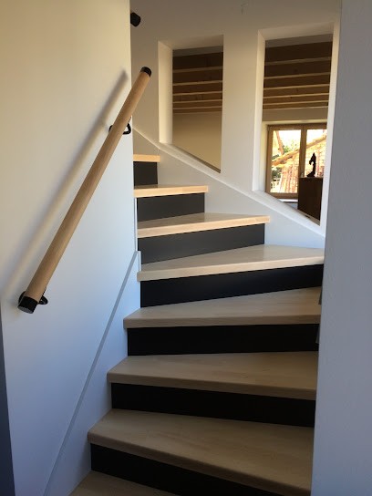 Eurl Simon Guillaume, Menuisier à Voillans