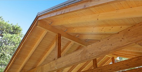 ENTREPRISE MENUISERIE DELORD ET FILS SARL, Charpentier à Viella