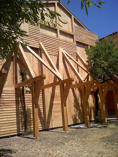 Les Toits De Provence - Charpentier, Couvreur, Charpentier au Puy-Sainte-Réparade