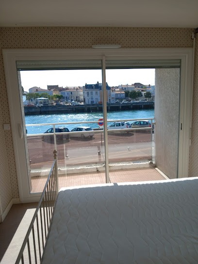 Menuiserie MACERB 44, Menuisier à Gétigné