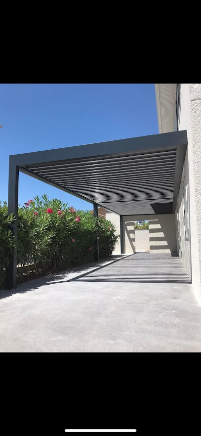 A.S Menuiserie, Menuisier à Llupia