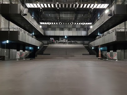 VTI Menuiserie Scénique, Menuisier à Saint-Aubin-du-Plain