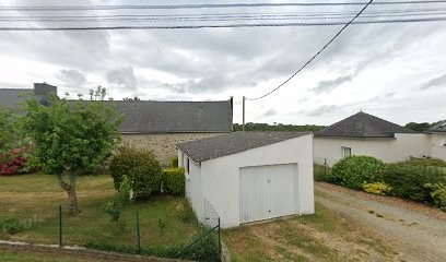 Cgm Menuiserie, Charpentier à Landaul