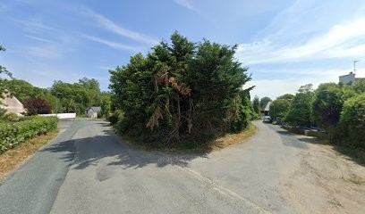 CHM-Services, Menuisier à Plomeur