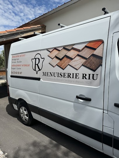 Menuiserie RIU, Menuisier à Planès