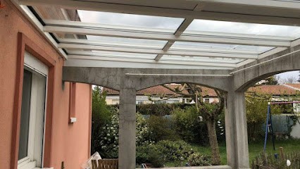 Toko et fils - Fermetures, Menuisier aux Martres-d'Artière