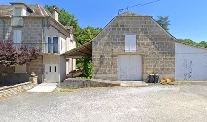 SARL LAPEGUE FRERES, Charpentier à Ussac