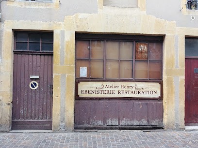 Atelier Henry Ebenisterie Restauration, Menuisier à Metz