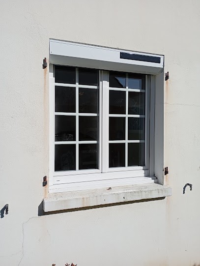 SARL Gb2pose, Menuisier à Rots