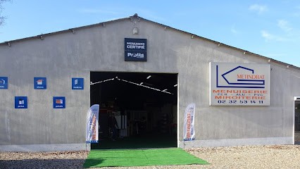 Metindbat, Menuisier à Saint-Pierre-la-Garenne