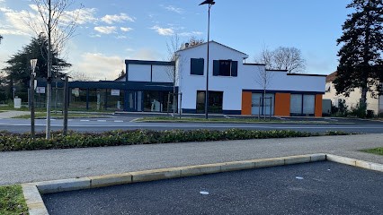 Menuiserie Véranda Garonne Alu, Menuisier à Fourques-sur-Garonne