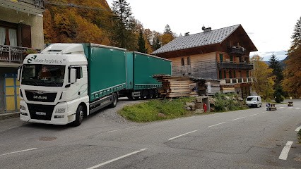 Bouchex Philippe Et Fils, Charpentier à La Giettaz