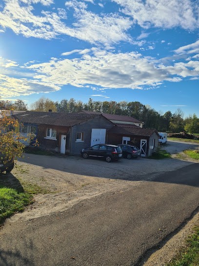 Tondu Patrick, Menuisier à Beaujeu-Saint-Vallier-Pierrejux-et-Quitteur