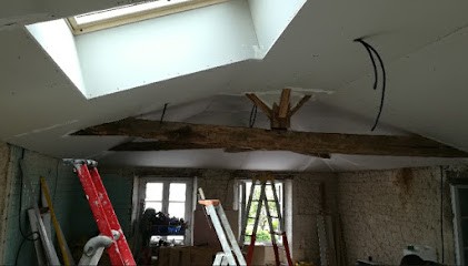 LGBAT, Menuisier à Souvigné