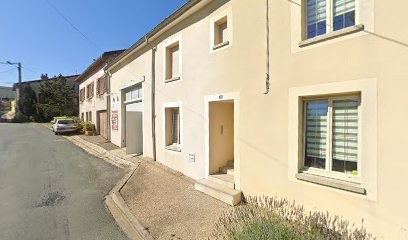 Efc Menuiserie, Charpentier à Rumont