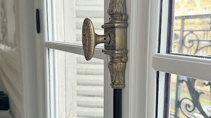 La Boutique Du Menuisier La Fayette - Fenêtres & Menuiseries De Paris, Menuisier à Paris 09