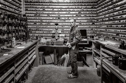 Culaud, Menuisier à Guénin