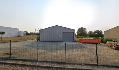 A.m.c.i., Menuisier à Plumaudan