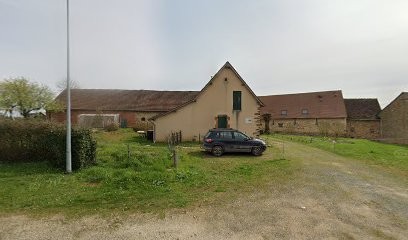 CLB, Menuisier à Thou