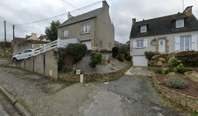 Kmad, Menuisier à Landerneau