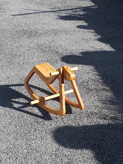 Nessences-Nouvelle, Menuisier à Champagnac-la-Noaille