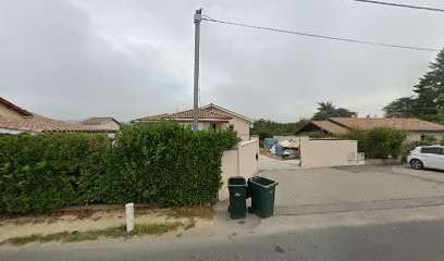 C.d.c.m. Maconnerie Charpente, Charpentier à Saint-Prim