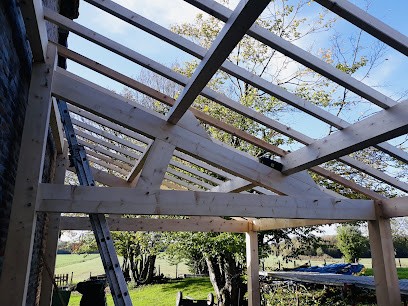 Jeje Charpente, Charpentier à Savigny-en-Revermont