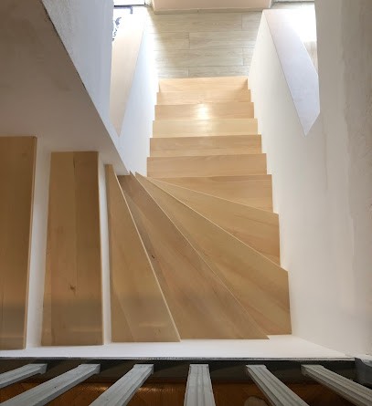 Vos mesures au fil du bois, Menuisier à Saint-Germain