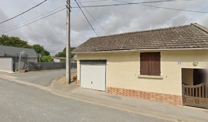 Romuald Dewaele, Menuisier à Villers-Vicomte