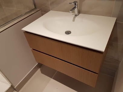 Mirek, Menuisier à Argenteuil