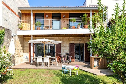 Tradition Moderne SARL, Charpentier à Sadirac