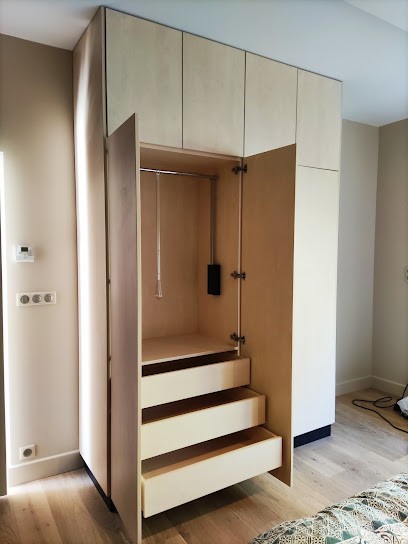 Atelier Faval, Menuisier à Pont-du-Casse